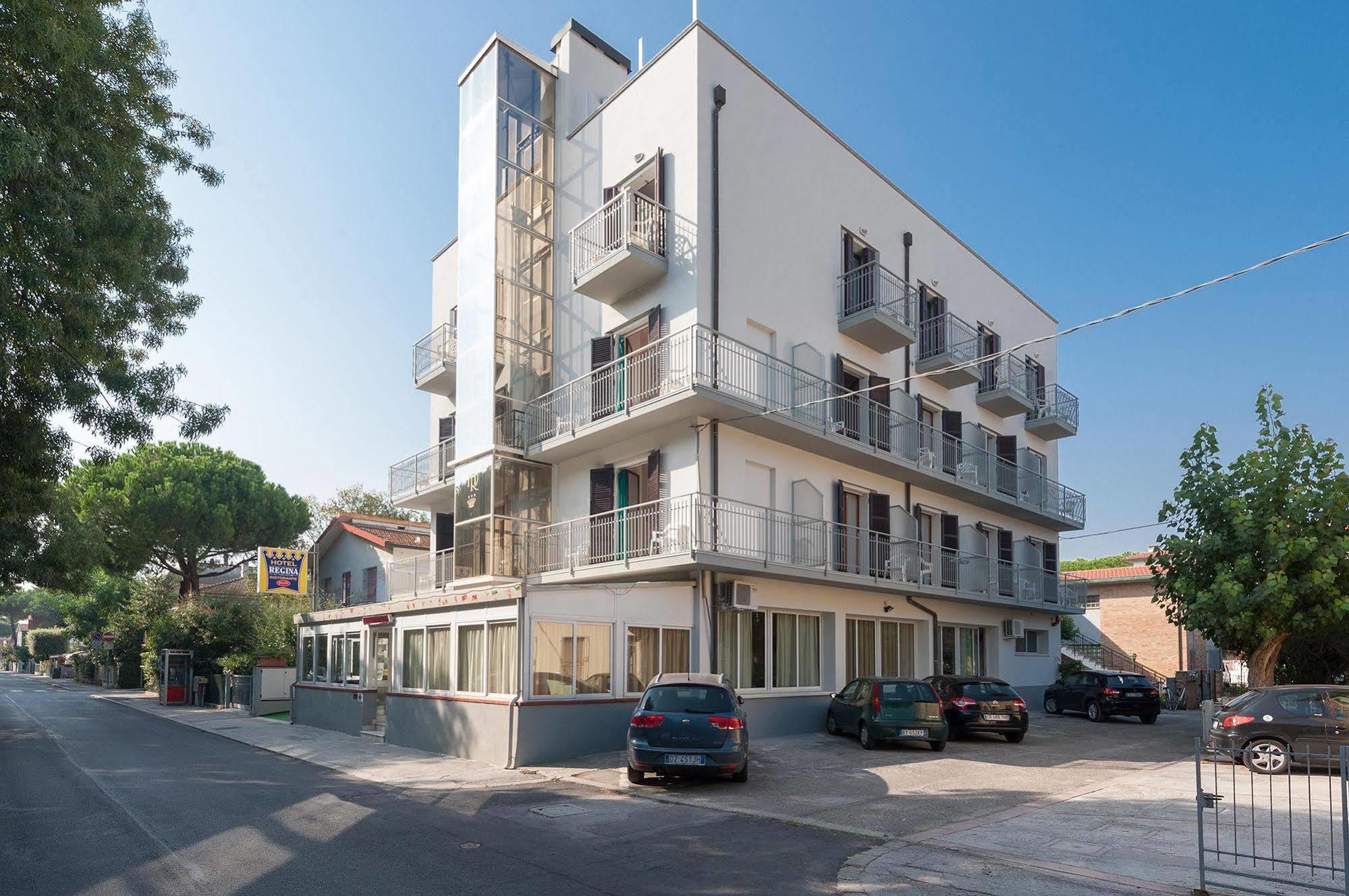 Regina Hotel E Ristorante Punta Marina Luaran gambar